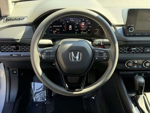 Certified 2023 Honda Accord LX image 13