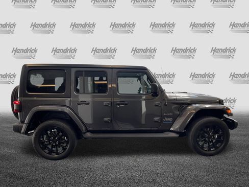 Used 2021 Jeep Wrangler Unlimited Sahara w/ Cold Weather Group image 11
