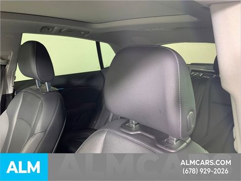 Used 2023 Audi Q8 Premium Plus image 21