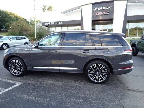 Used 2023 Lincoln Aviator Black Label w/ Dynamic Handling Package image 2