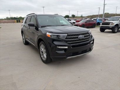 Used 2024 Ford Explorer XLT w/ Equipment Group 202A
