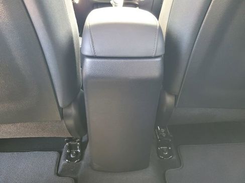 Used 2025 Kia Soul LX w/ LX Technology Package image 15