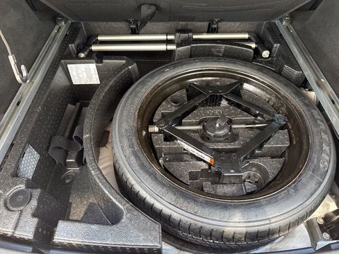 Used 2018 Cadillac XT5 Luxury image 42