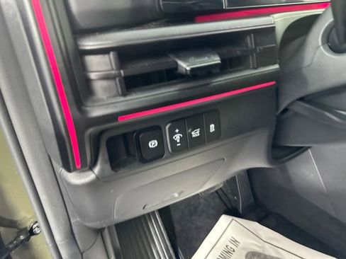 Used 2024 Hyundai Santa Fe Calligraphy AWD/4WD image 24
