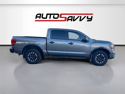 Used 2021 Nissan Titan PRO-4X w/ Off Road Protection Package image 8