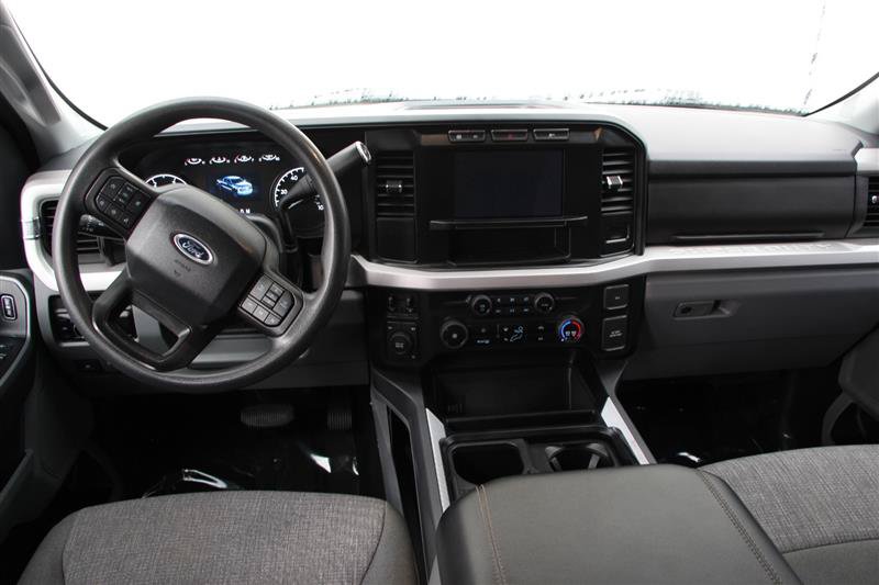 Used 2024 Ford F350 XLT w/ 360-Degree Camera Package AWD/4WD image 14