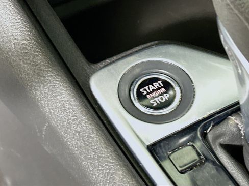 Used 2022 Nissan Sentra SV image 20