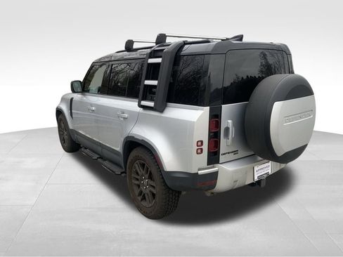 Certified 2021 Land Rover Defender 110 SE image 6