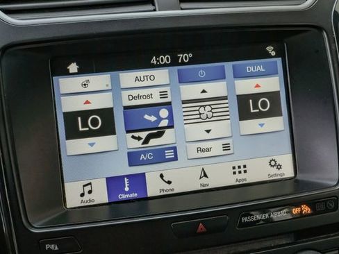 Used 2018 Ford Explorer XLT w/ Equipment Group 202A image 27