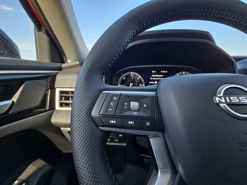 New 2026 Nissan Rogue SL AWD/4WD image 11