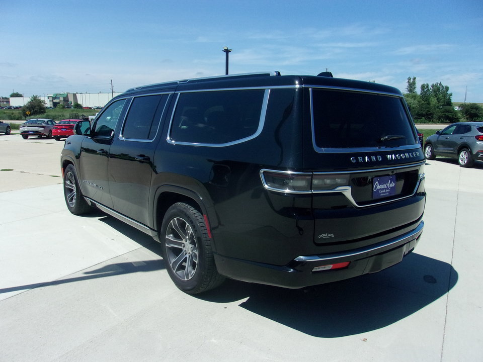Used 2024 Jeep Grand Wagoneer L 4WD w/ Flexible Seating Group image 7