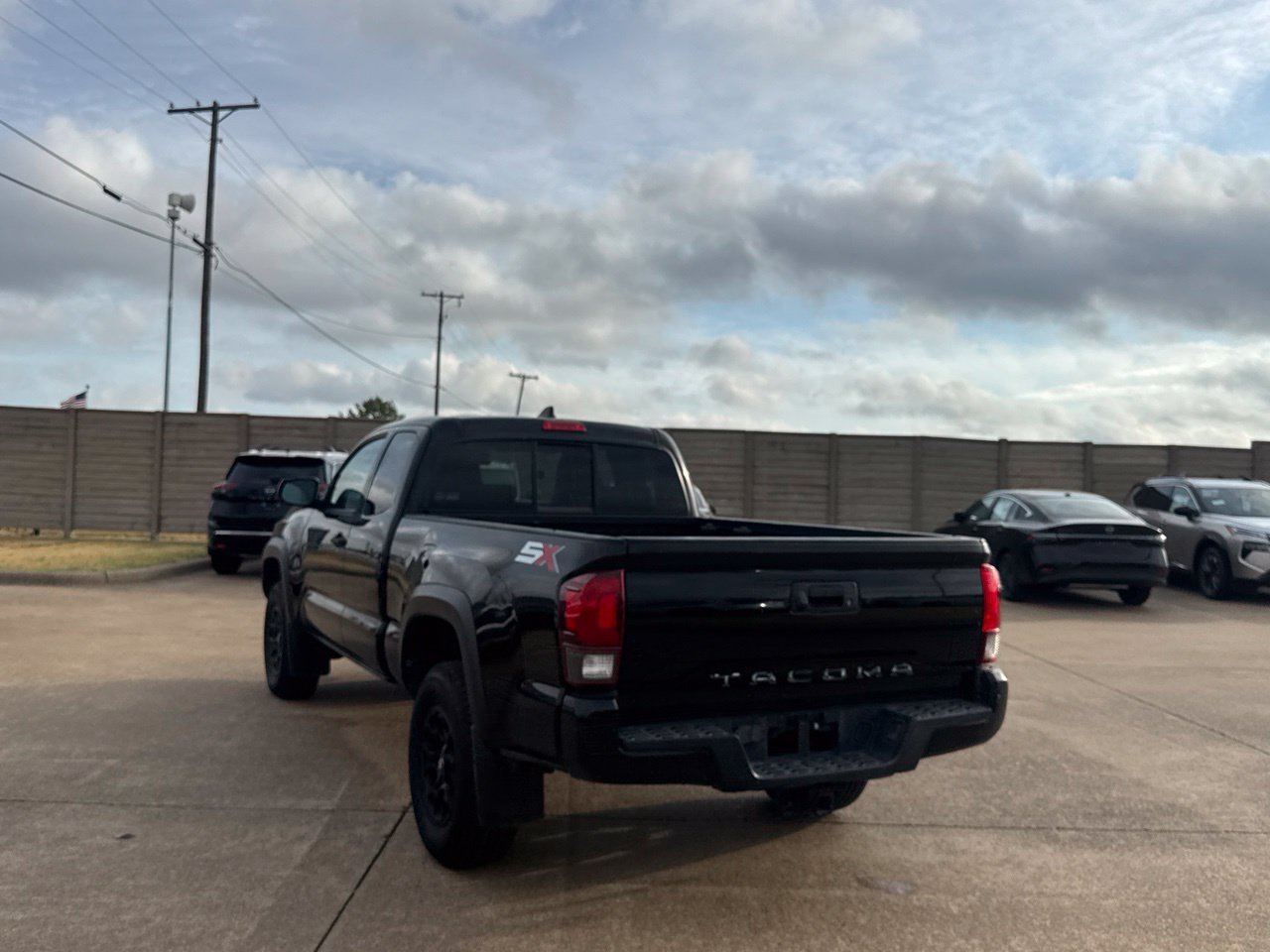 Used 2021 Toyota Tacoma SR w/ SX Package AWD/4WD image 20