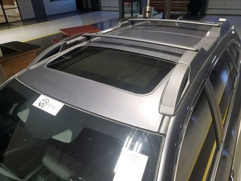 Used 2025 Subaru Outback Limited XT image 3