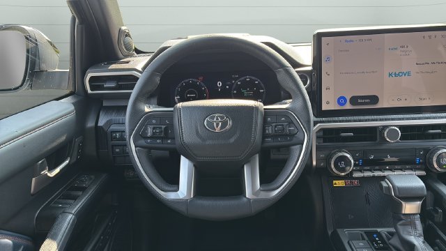 Used 2026 Toyota 4Runner Platinum AWD/4WD image 13
