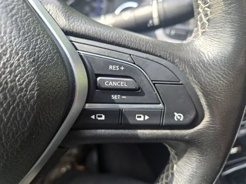 Used 2018 INFINITI Q50 Sport AWD/4WD image 25