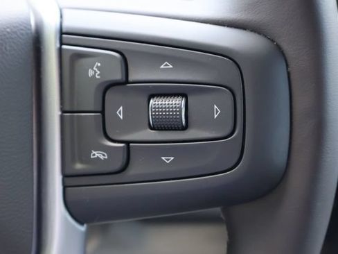 New 2026 GMC Sierra 1500 SLE w/ Preferred Package AWD/4WD image 7