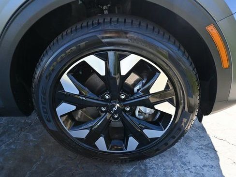 Used 2023 Kia Sportage X-Line image 11