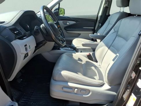 Used 2019 Honda Pilot Elite image 19