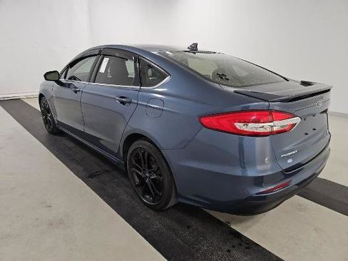 Used 2019 Ford Fusion SE w/ Equipment Group 151A FWD image 6