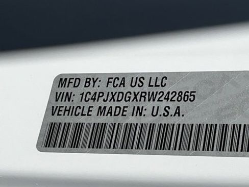 Used 2024 Jeep Wrangler Sport S image 36