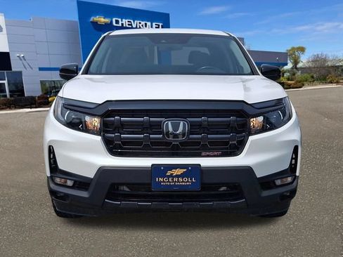 Used 2025 Honda Ridgeline Sport image 21