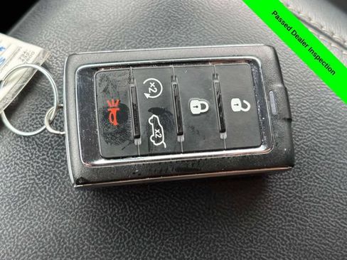 Used 2023 Jeep Grand Cherokee Limited AWD/4WD image 23