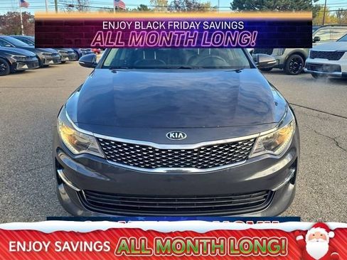 Used 2018 Kia Optima EX image 12