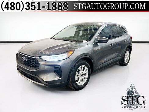 Used 2023 Ford Escape Active FWD image 1