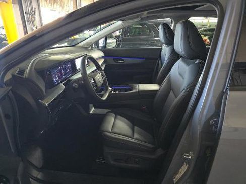 Used 2025 Nissan Murano SL AWD/4WD image 8