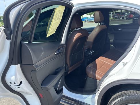 Used 2022 Alfa Romeo Stelvio Ti w/ Active Assist Plus Package AWD/4WD image 31