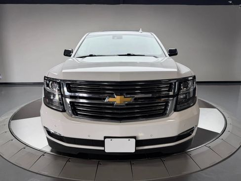 Used 2017 Chevrolet Suburban Premier AWD/4WD image 3