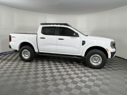 New 2025 Ford Ranger XLT w/ FX4 Off-Road Package image 26