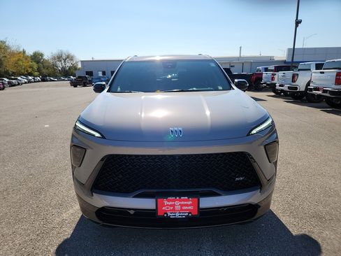 New 2026 Buick Enclave Sport Touring w/ Power Package image 4