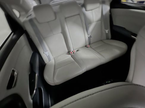 Used 2014 Toyota Avalon Limited FWD image 33