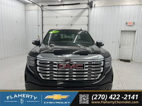 Used 2025 GMC Sierra 1500 Denali AWD/4WD image 7