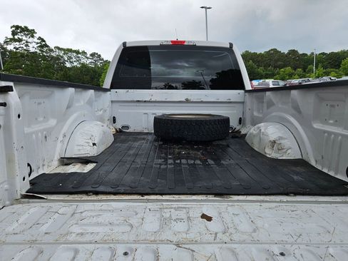 Used 2019 Ford F250 XL w/ Power Equipment Group AWD/4WD image 29