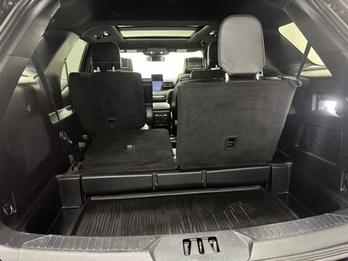 Used 2020 Ford Explorer ST w/ ST High-Performance Pack image 36