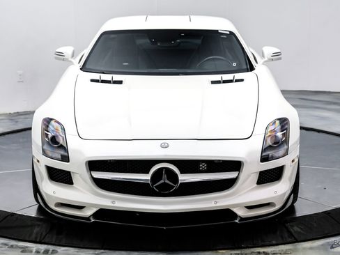 Used 2011 Mercedes-Benz SLS AMG Coupe image 37