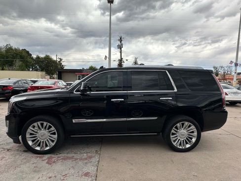 Used 2015 Cadillac Escalade Platinum AWD/4WD image 4