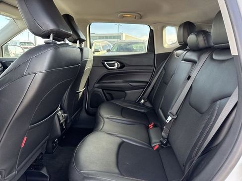 Used 2022 Jeep Compass Trailhawk w/ Trailhawk Convenience Group image 10