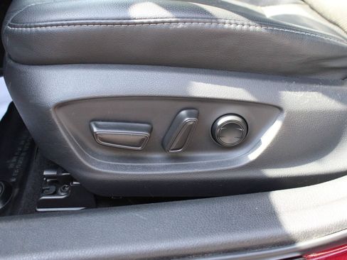 Used 2018 Toyota Camry XSE w/ Protection Package (Q2) FWD image 13