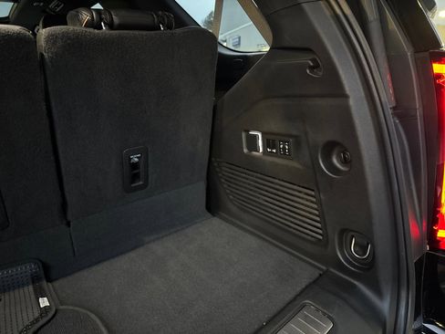 Certified 2023 GMC Yukon AT4 image 51