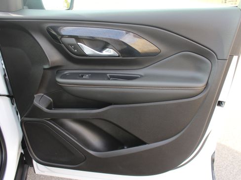 Used 2024 GMC Terrain AT4 image 53