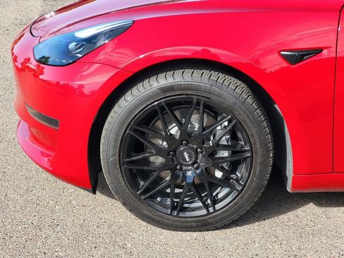 Used 2023 Tesla Model 3 Standard Range RWD image 8