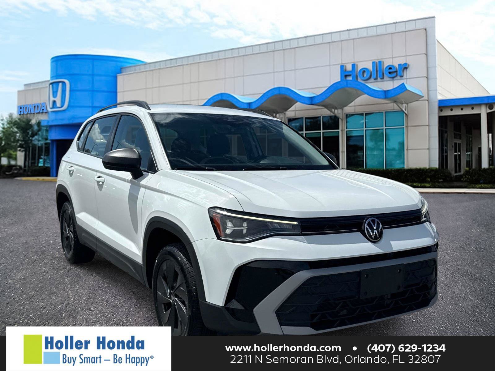 Used 2025 Volkswagen Taos S FWD image 1