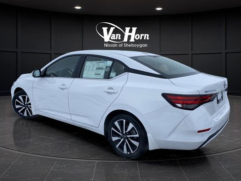 New 2025 Nissan Sentra SV w/ SV Premium Package image 3