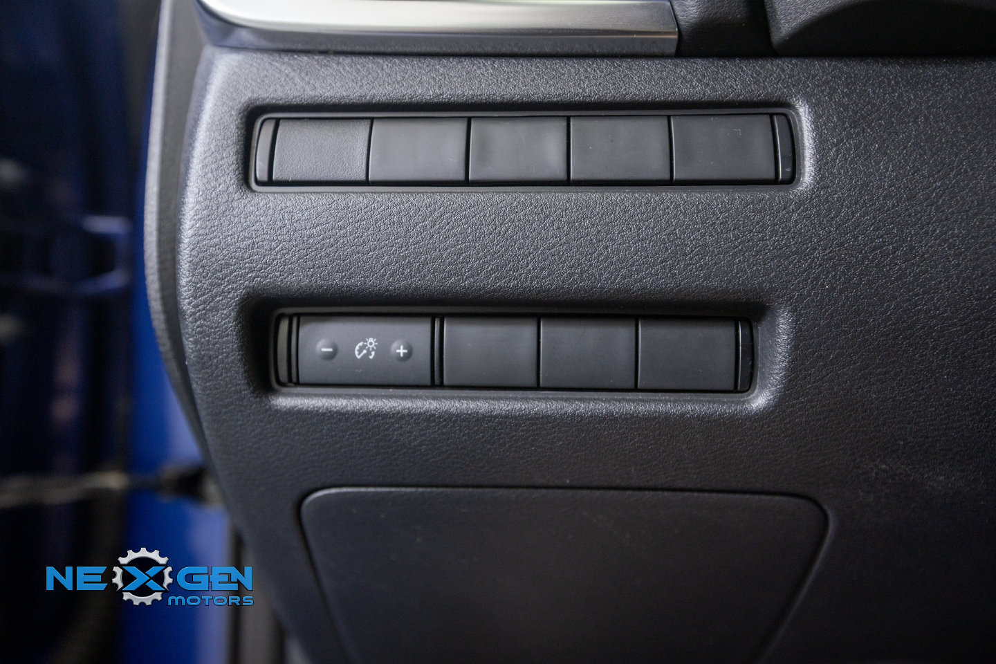 Used 2021 Nissan Rogue S AWD/4WD image 15