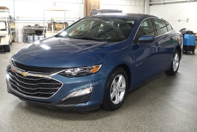 Used 2024 Chevrolet Malibu LT FWD image 3