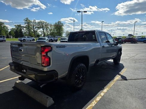 Used 2026 Chevrolet Silverado 2500 LTZ w/ LTZ Plus Package AWD/4WD image 2