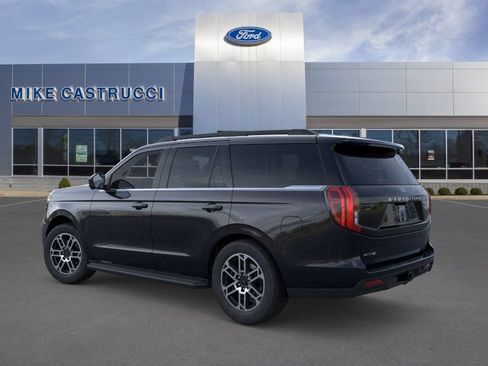 New 2026 Ford Expedition Active AWD/4WD image 4